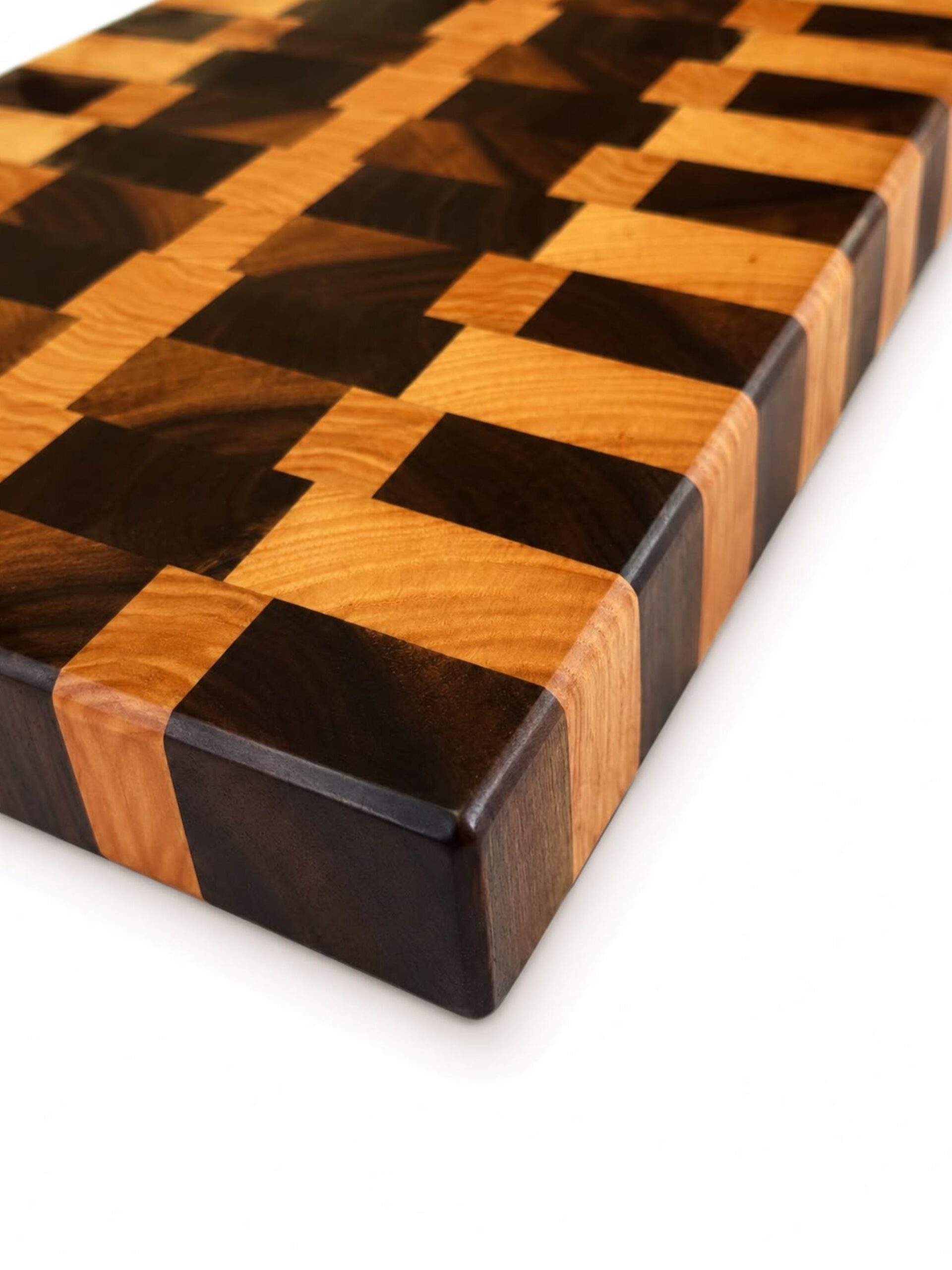 Ash-Walnut natural wood thick cutting board - checkered, natural - Image 2
